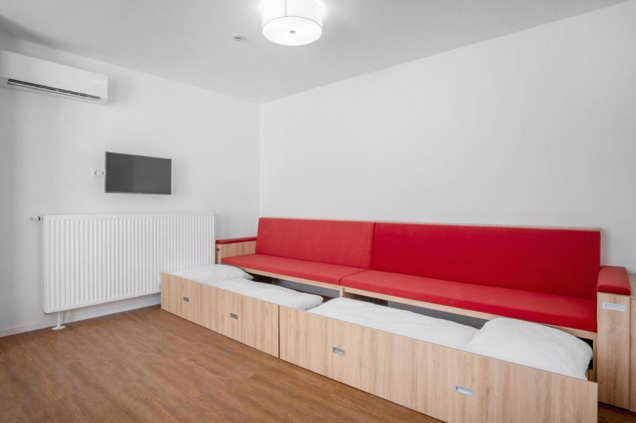 Szent Bernadett Csaladi Apartmanhaz Сиофок Екстериор снимка